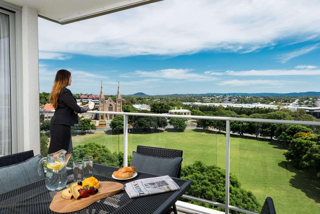 Oaks Ipswich Aspire Suites Phòng bức ảnh